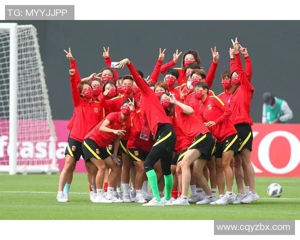 足球球星1带领球队重返巅峰 展现绝佳个人技艺和团队配合